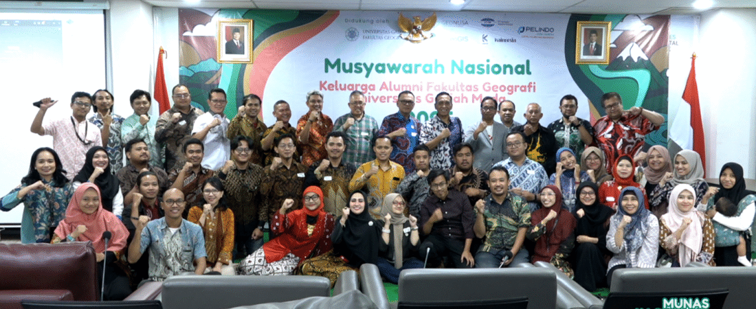 Membangun Situs Web Profil Kagegama: Organisasi Alumni Fakultas Geografi UGM